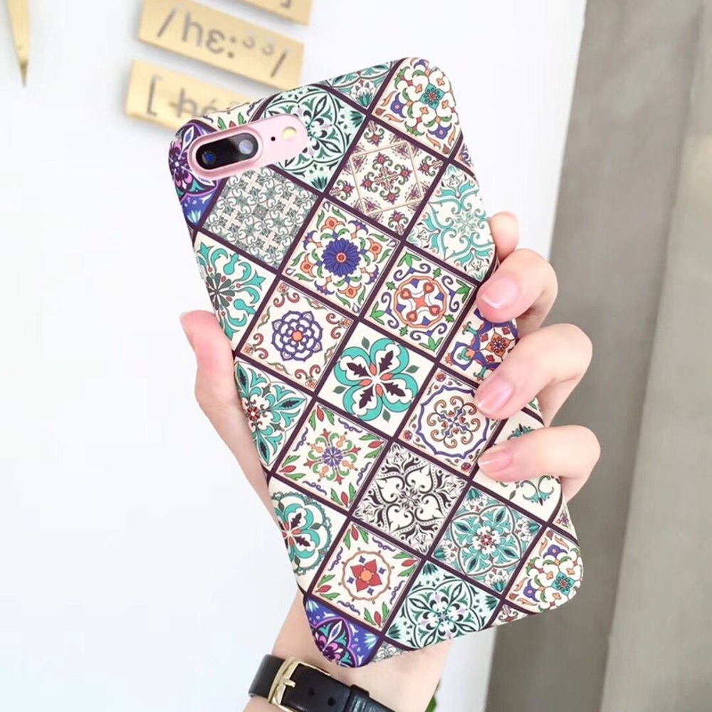 iPhone X/7/8/7PLUS/8PLUS PALACE FLOWERS CASE